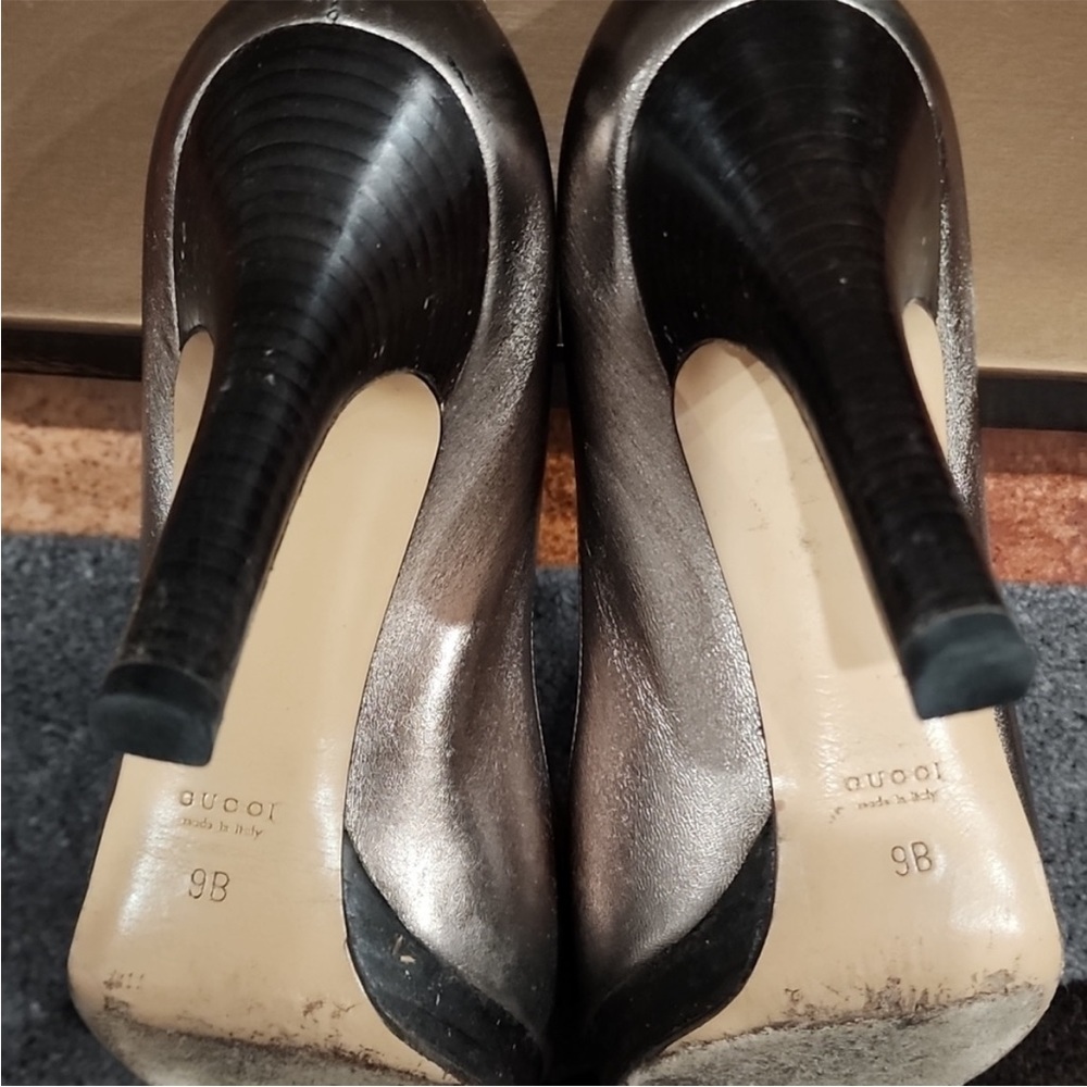 Gucci Silver Women's Heels - Picture 4 of 6